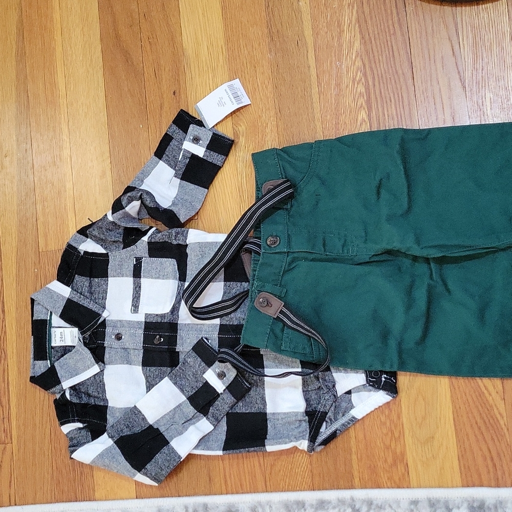 Carters 2 Piece Set. NWT. 24 months.